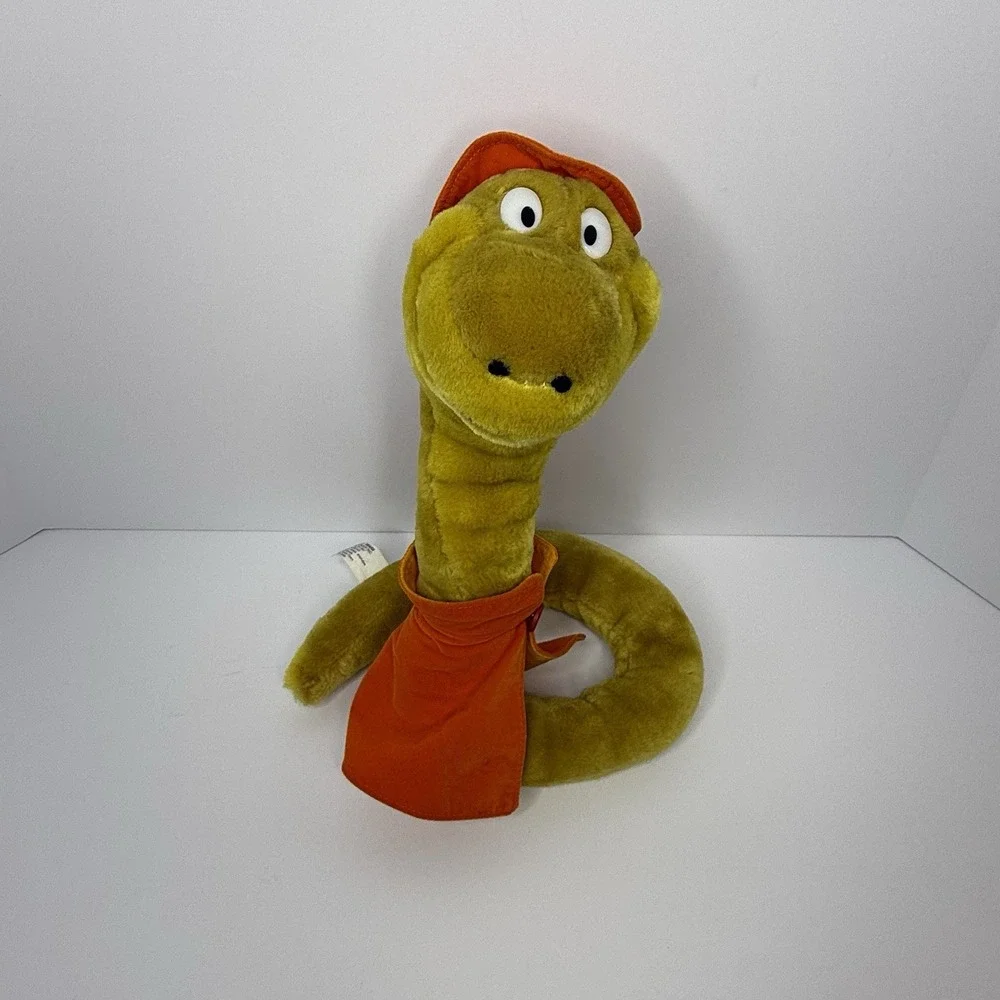 VTG 1970s Disney Robin Hood Sir Hiss Posable Stuffed 28
